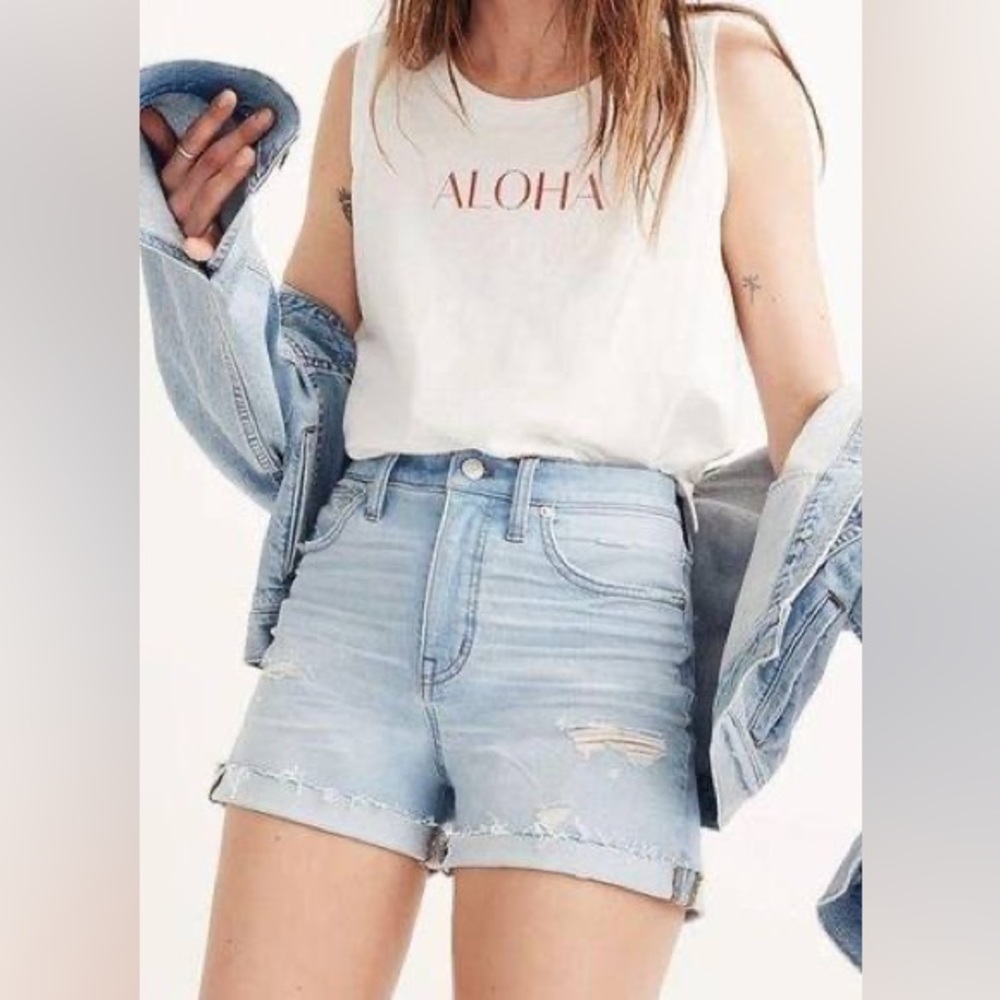 Madewell High Rise Denim Short in Posey Wash